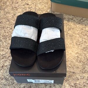 Vionic Black Slide Sandals